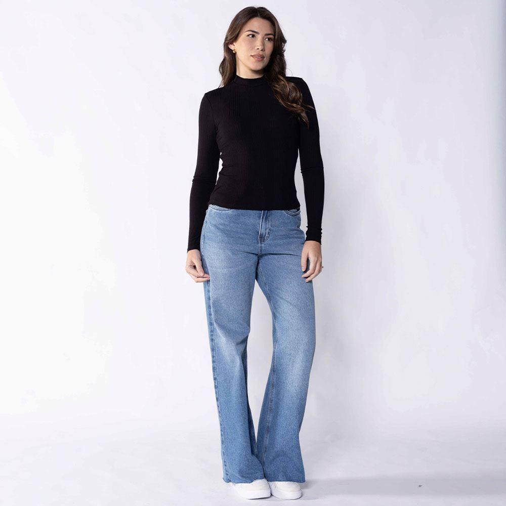 Blusa Feminina Com Manga Longa E Gola Alta Canelada Patricia Foster