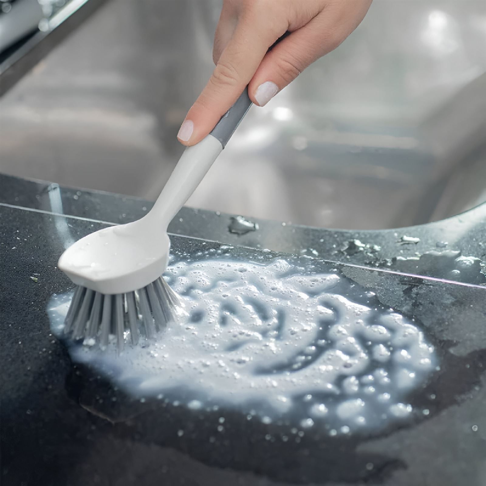 Escova Multiuso Arredondada Flow Ou 28 Cm - Branco