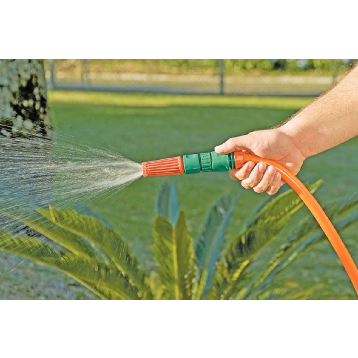 Esguicho com Jato Regulável Tramontina - Verde