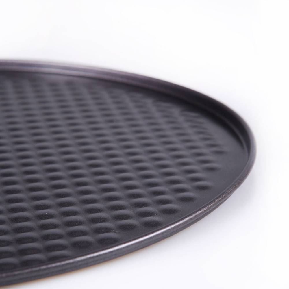 Forma Redonda com Fundo Removível Casita 26Cm - Preto 