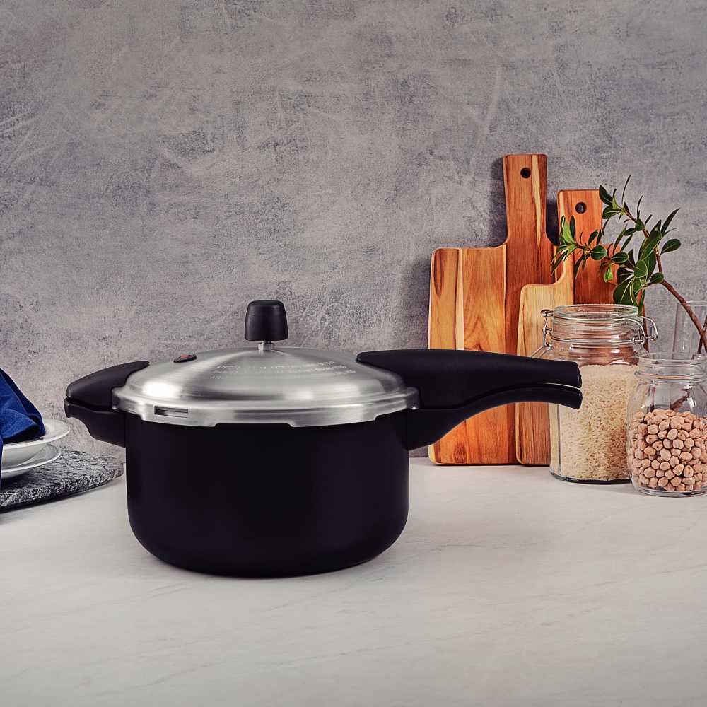 Panela De Pressão Em Alumínio Starflon Max Vancouver Effect Tramontina 6 Litros - Preto