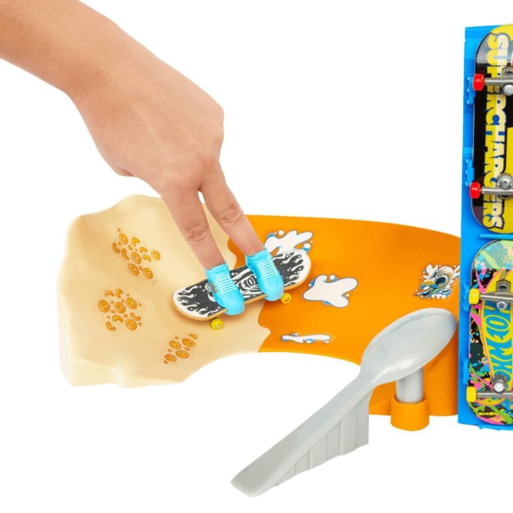 Pista Skate De Brinquedo Set Bowl De Cereal Hot Wheels - HTP09