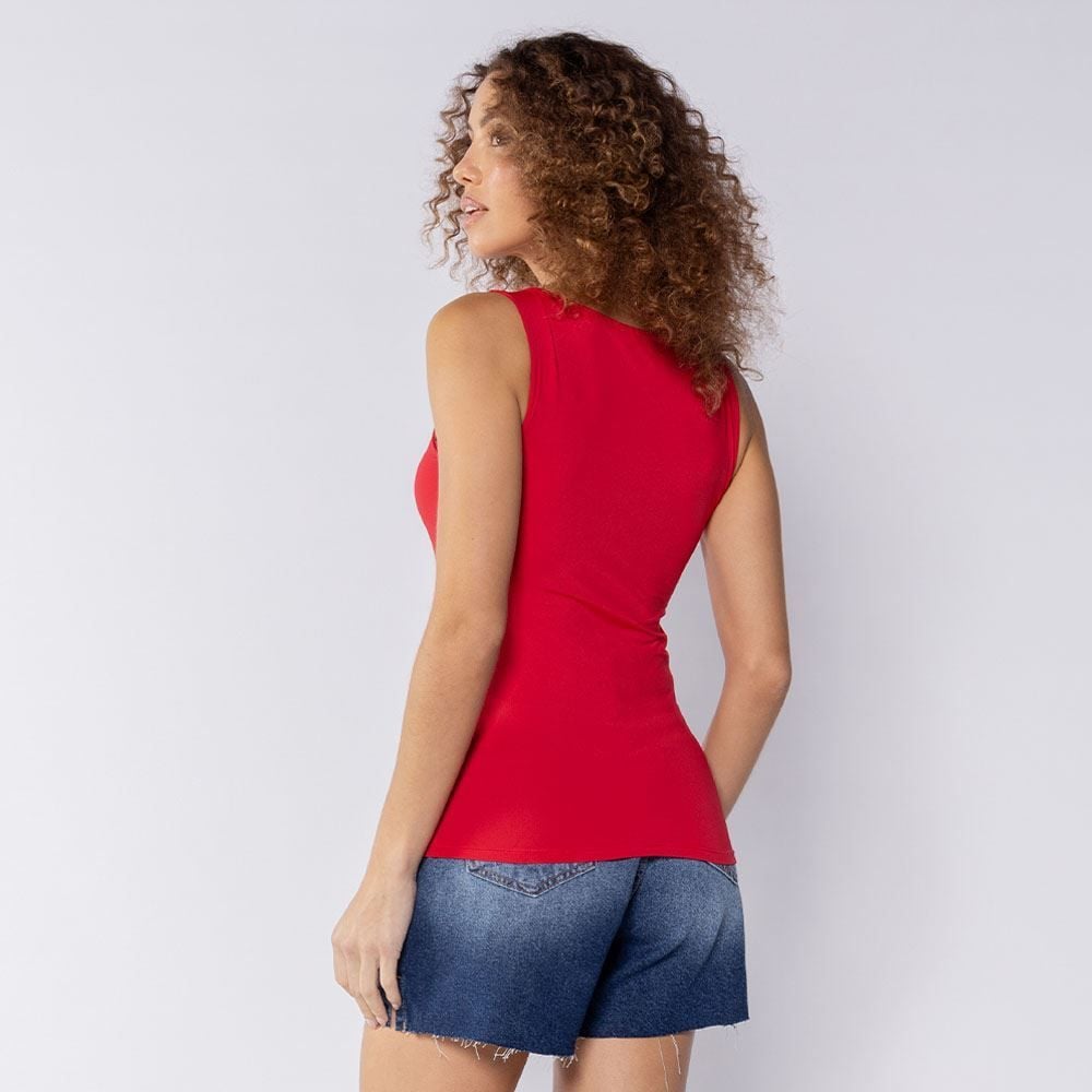 Regata Feminina Em Poliamida Patricia Foster