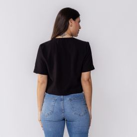 Blusa Feminina Com Botões E Decote V Patricia Foster
