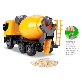 Caminhão Betoneira Brutale Roma Brinquedos - Sortido