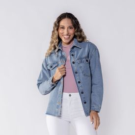 Camisa Jeans Feminina Com Puído Na Barra Boby Blues - AZUL CLARO M